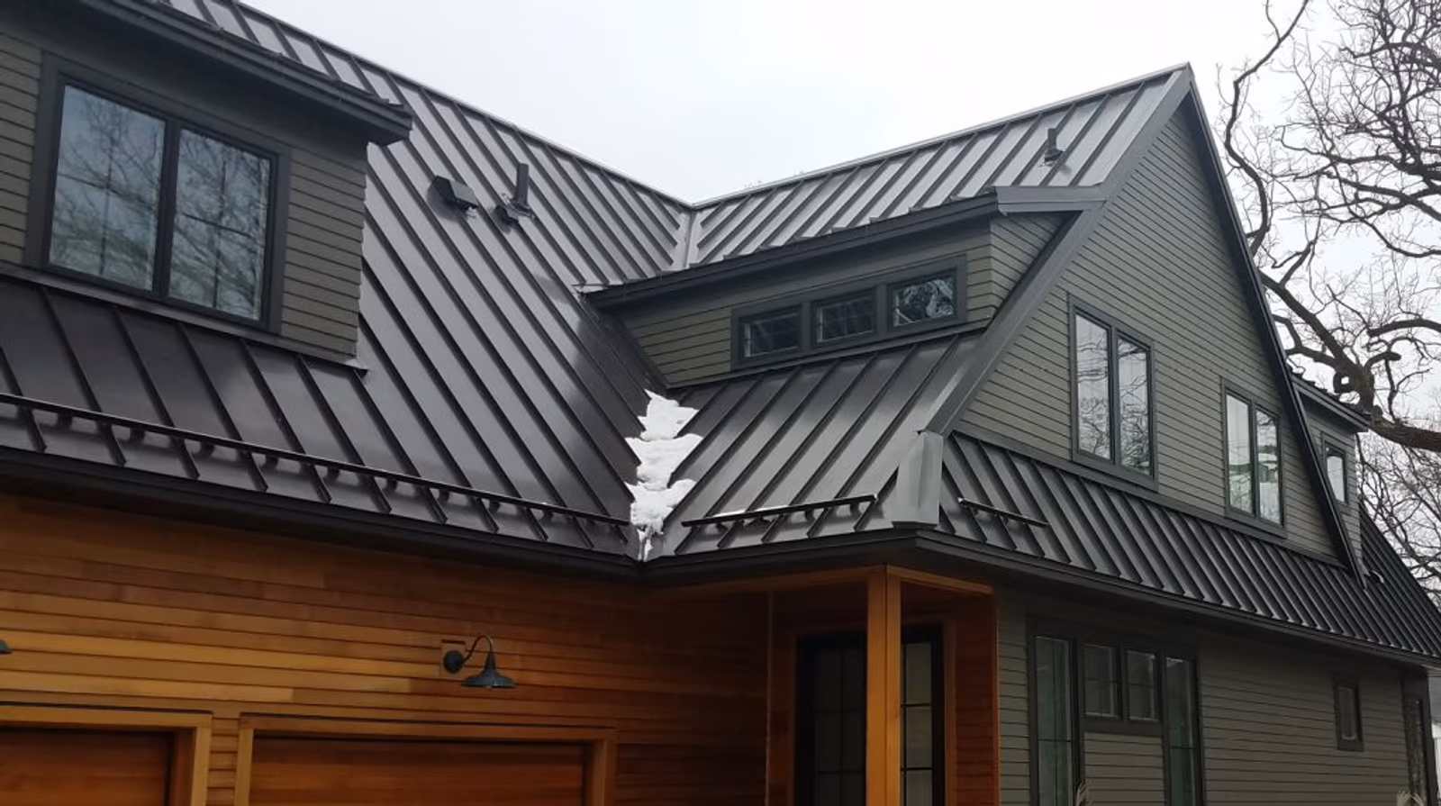 Metal roof service example